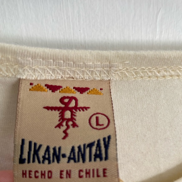 Vintage Cream Llama Tee - Picture 5 of 7